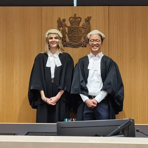 Immigration lawyer auckland in court
